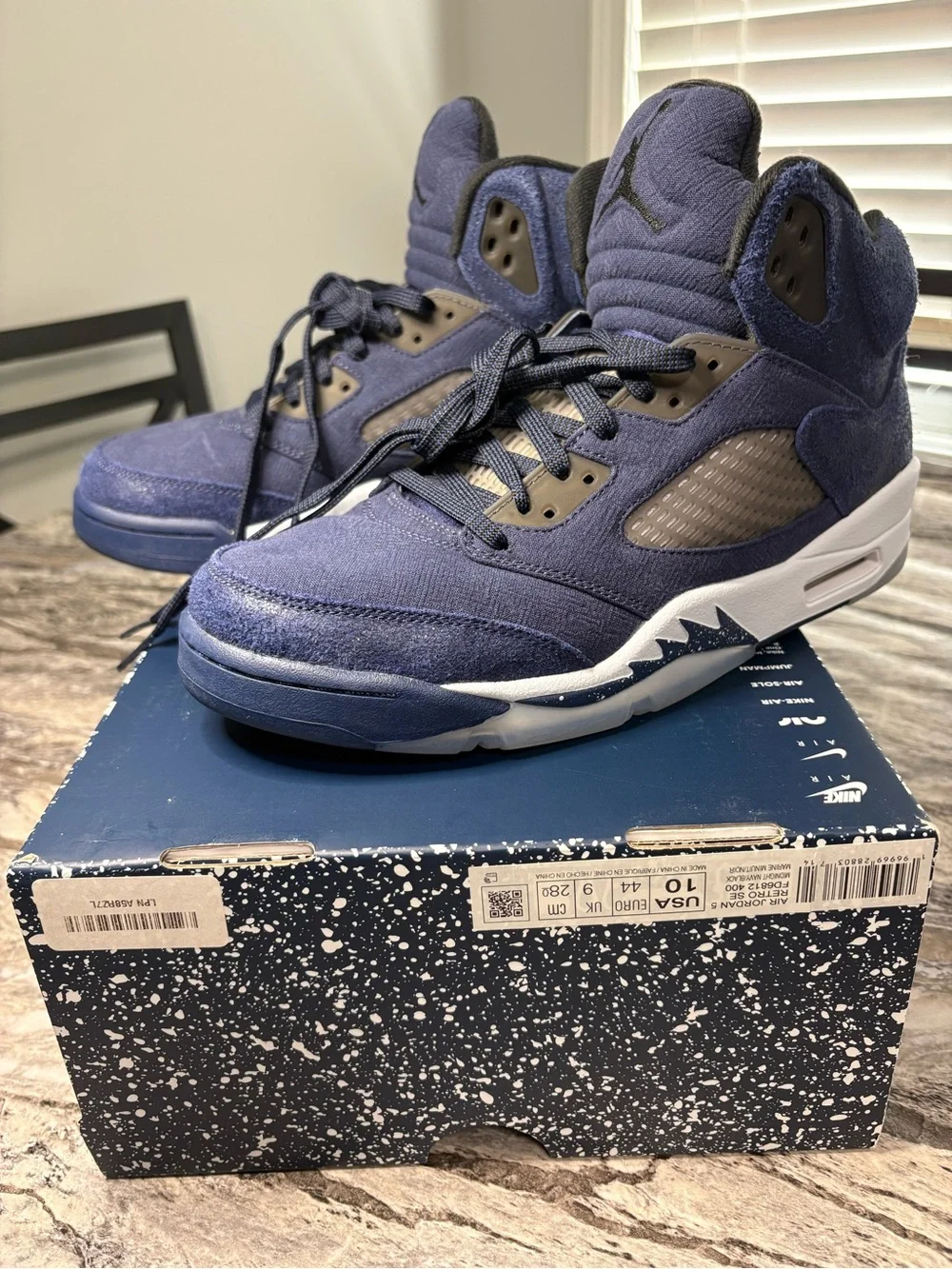 AIR JORDAN RETRO 5 NAVY BLUE SUEDE MENS SIZE 10